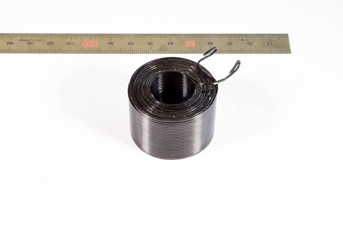 Square wire wound at high density